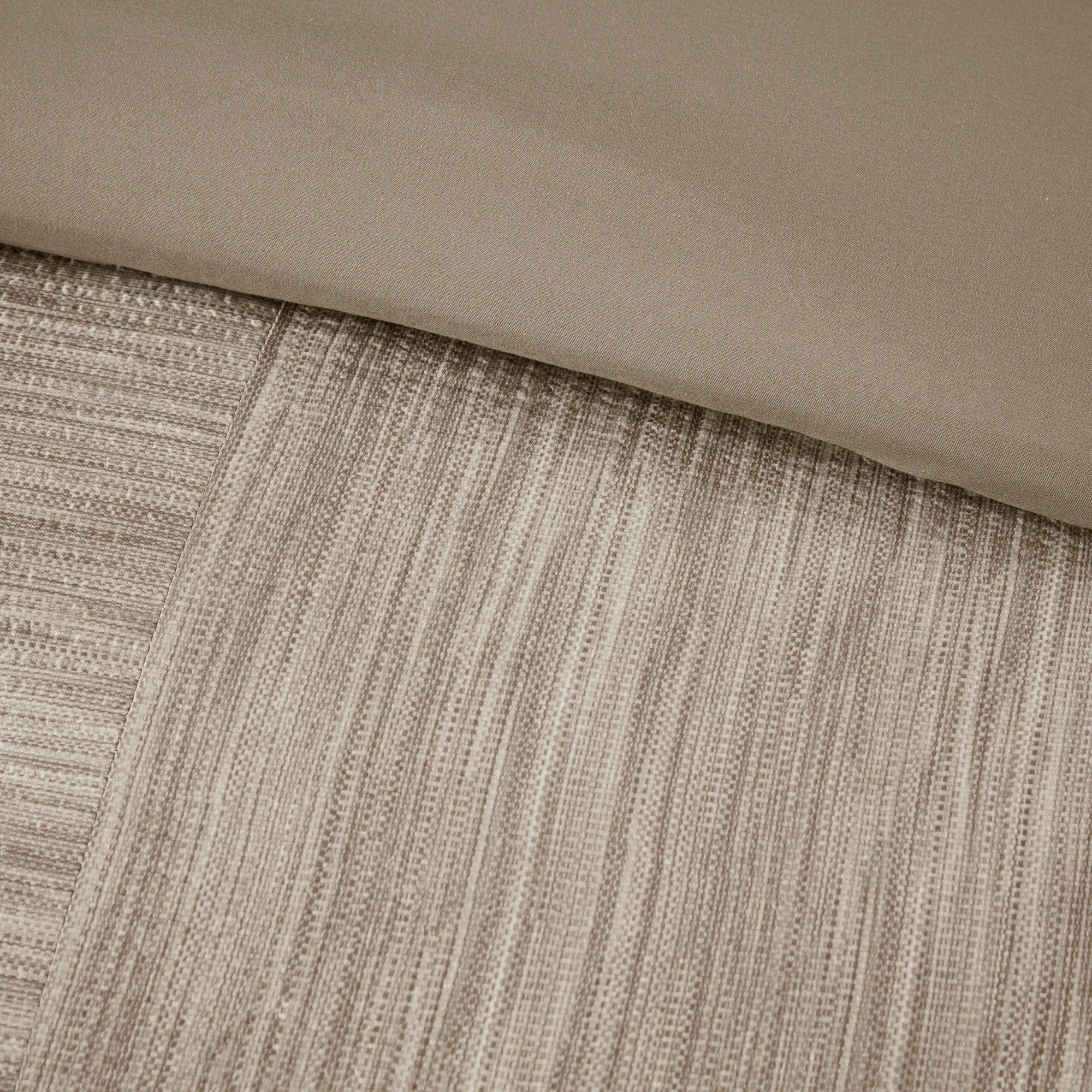 Madison Park Clayton 7 Piece Printed Seersucker Comforter Set