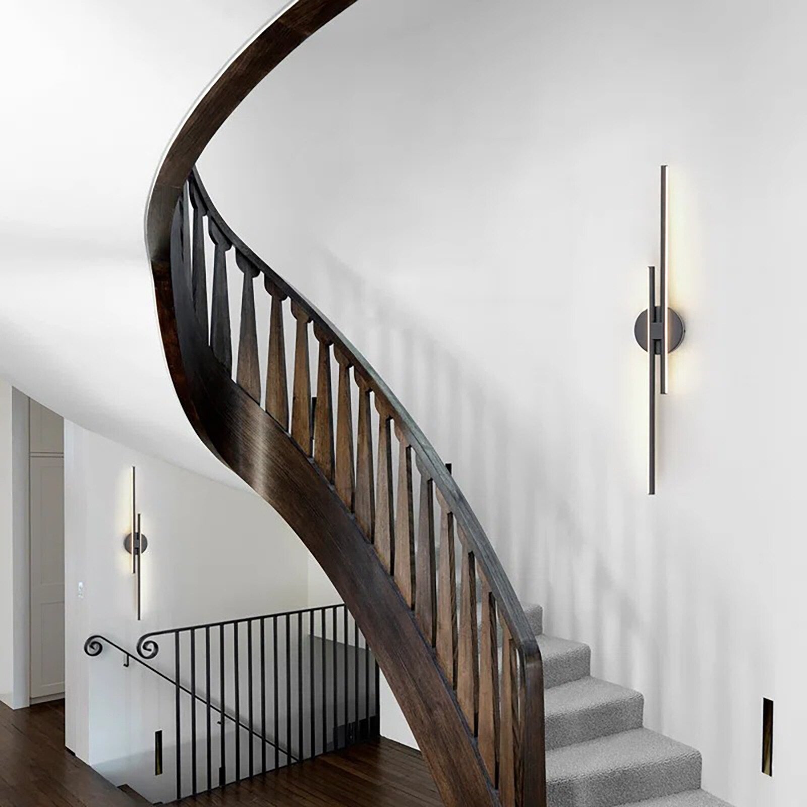 Minimalist 2-Light Dimmable LED Vanity Light Linear Metal Wall Sconce