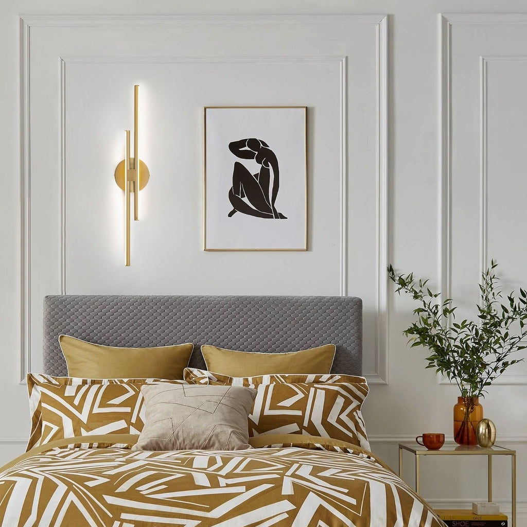 Minimalist 2-Light Dimmable LED Vanity Light Linear Metal Wall Sconce