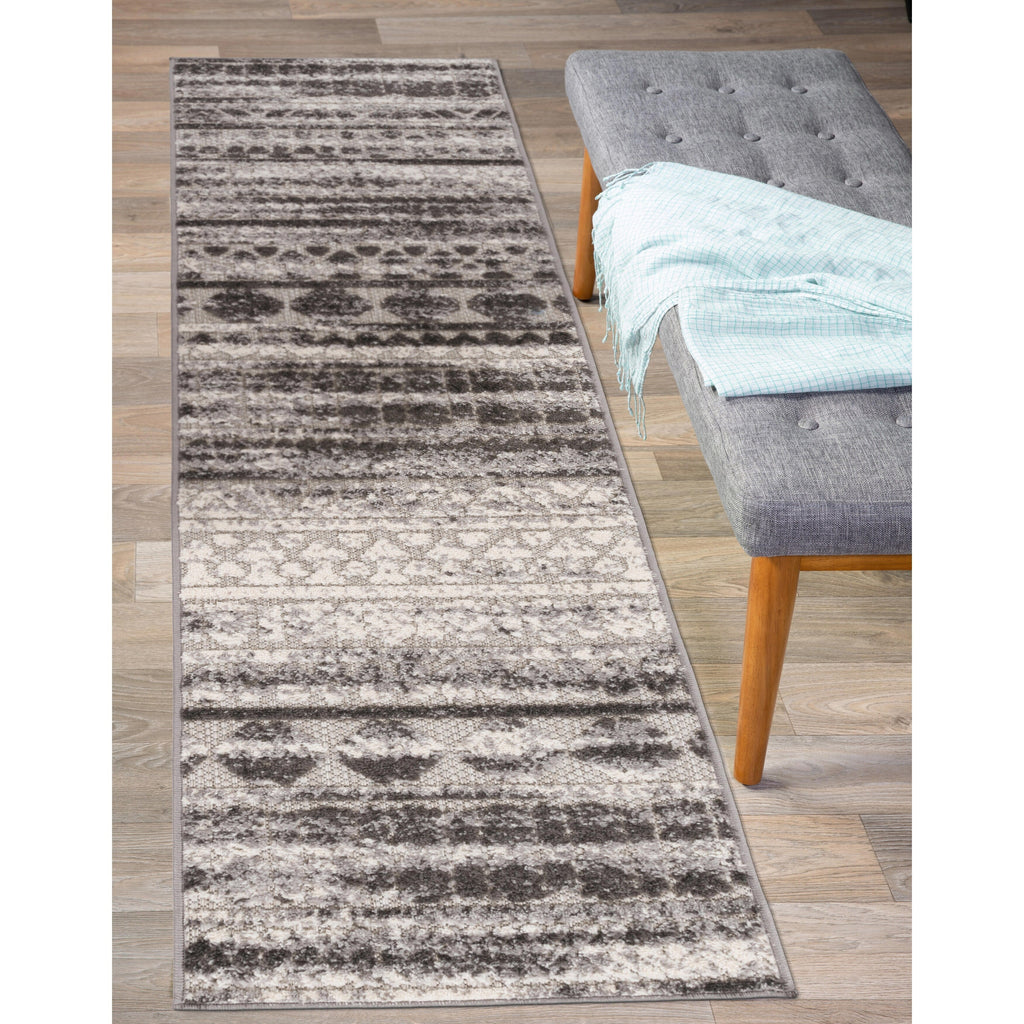 World Rug Gallery Modern Stripes Faded Geometric Indoor/Outdoor Area Rug
