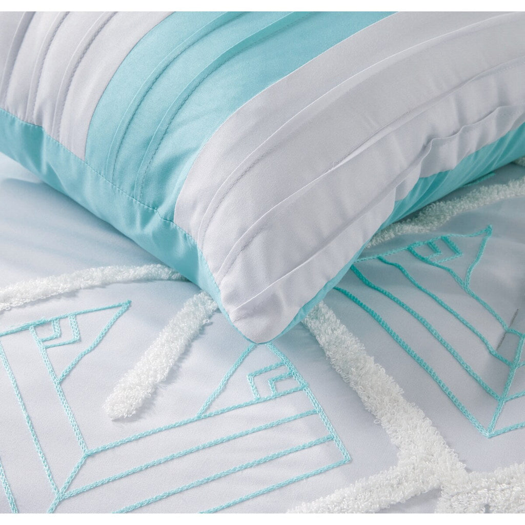 Nanshing Corina 7 Piece Terry Embroidery Comforter Set