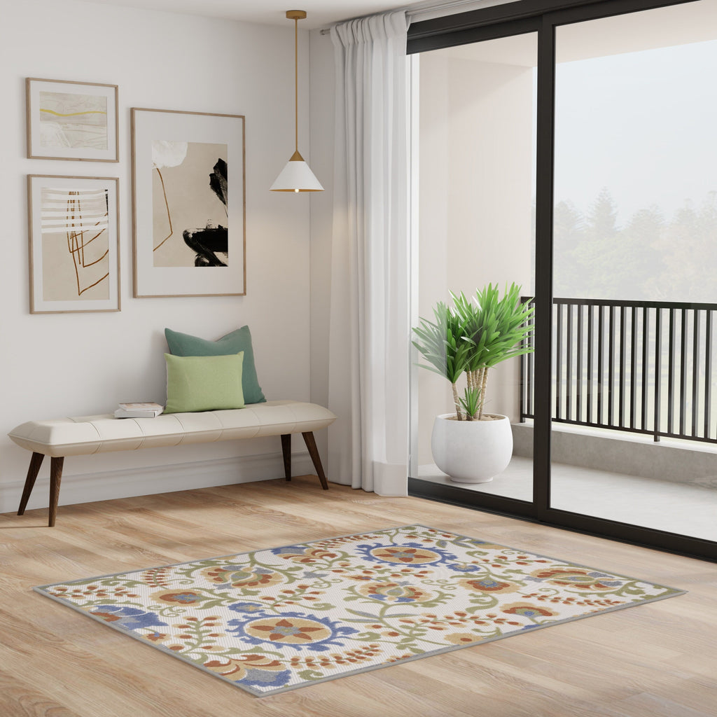 Nourison Alice Indoor/Outdoor Floral Area Rug