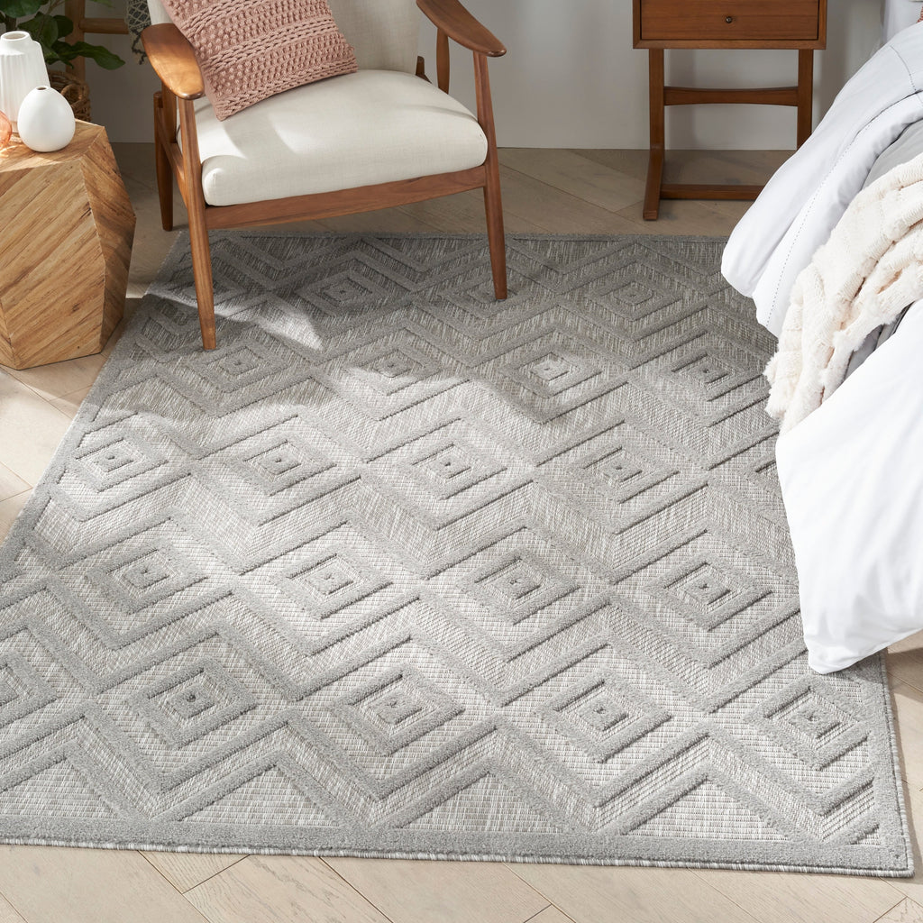 Nourison Versatile Indoor/Outdoor Geometric Flatweave Area Rug