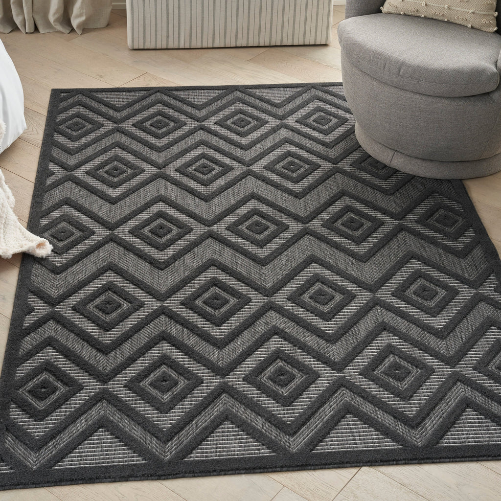 Nourison Versatile Indoor/Outdoor Geometric Flatweave Area Rug