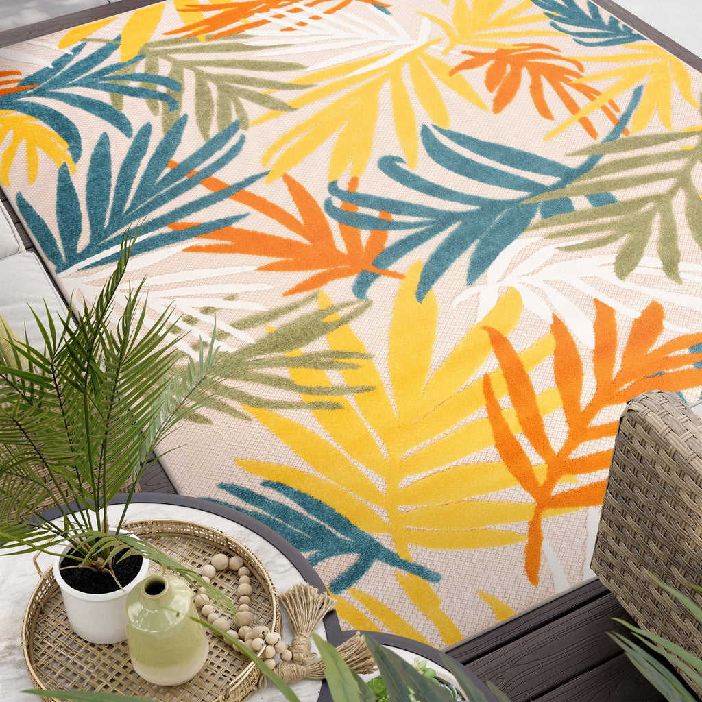 Origin Coastal Floral Indoor/Outdoor Area Rug.