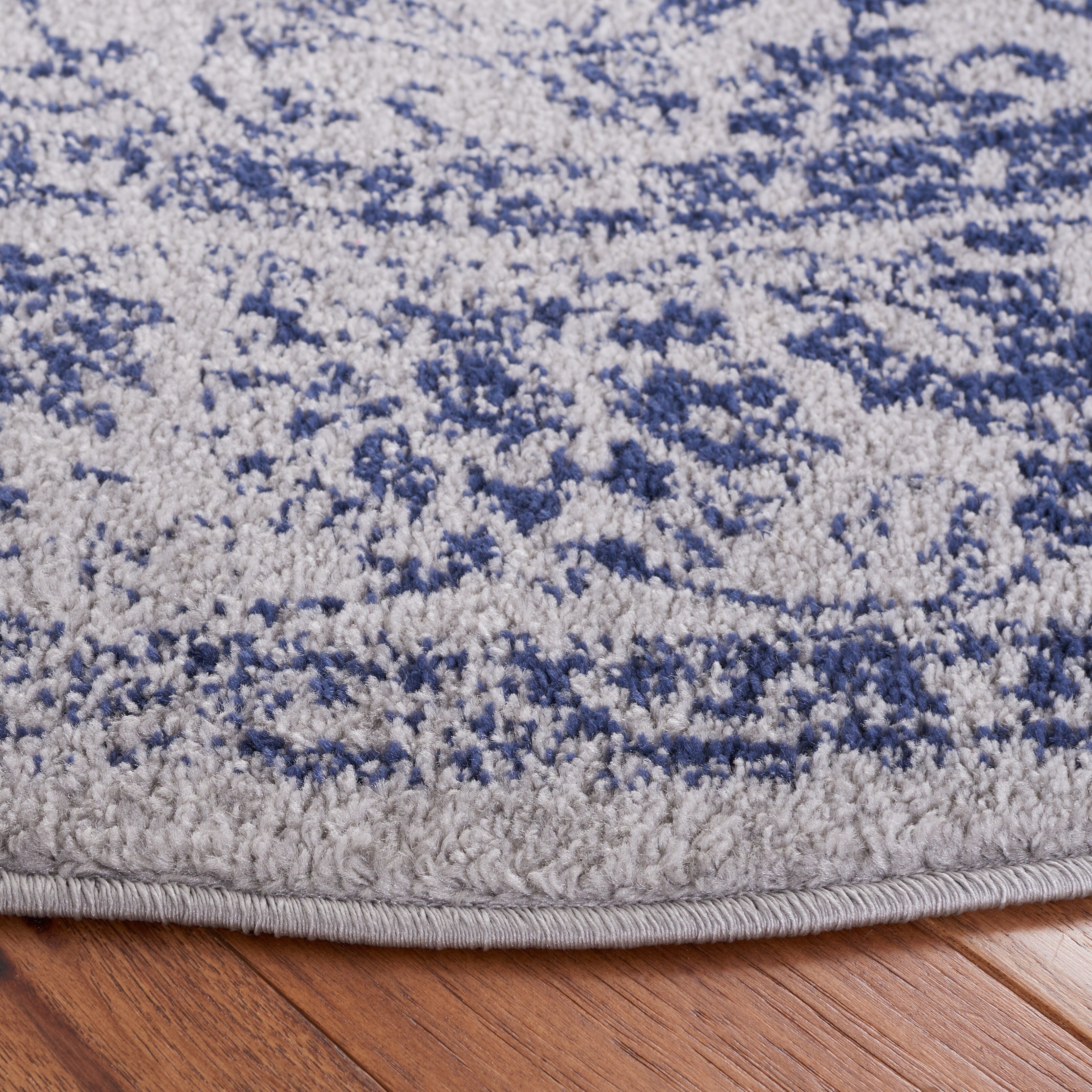 SAFAVIEH Adirondack Riin Rustic Shabby Chic Distressed Rug