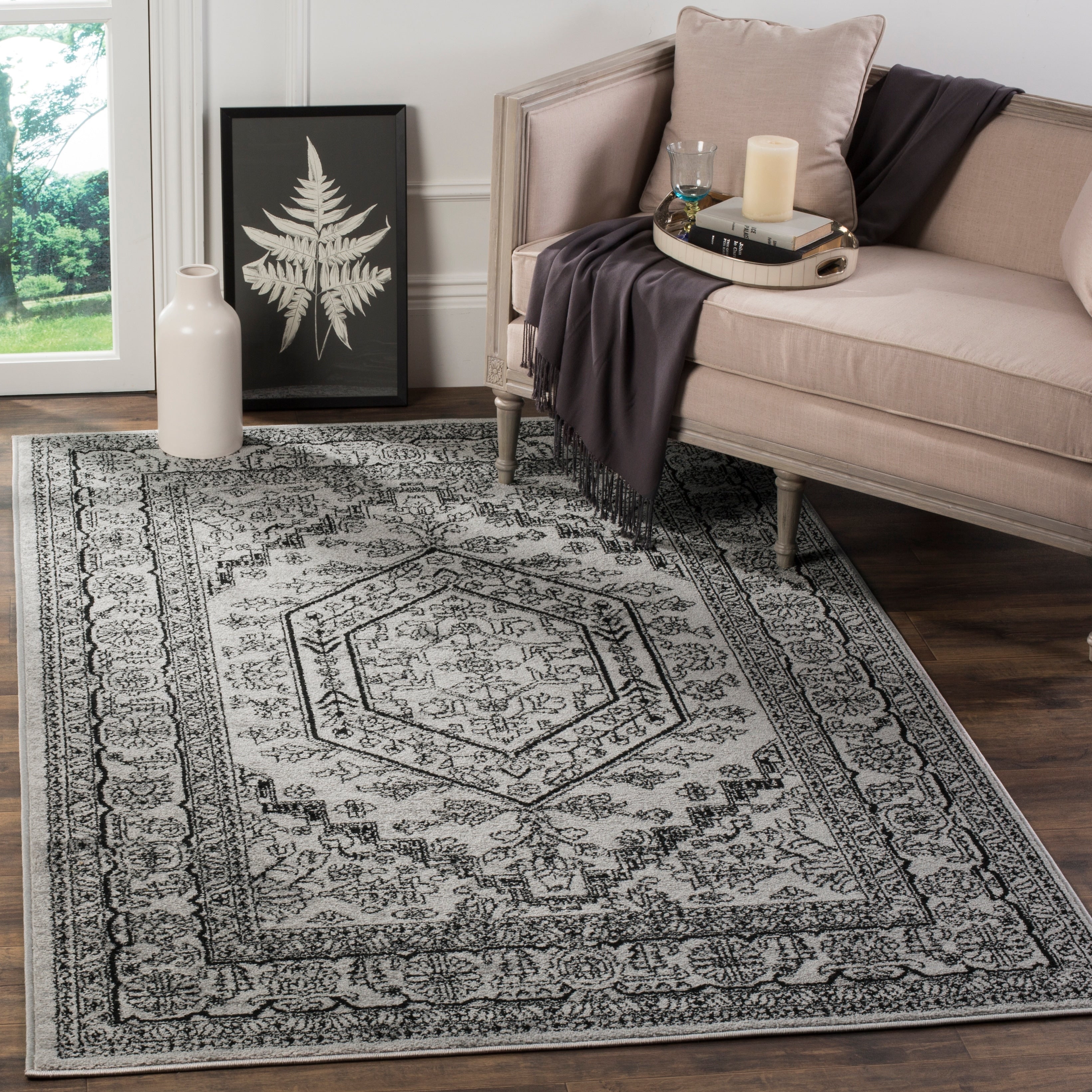 SAFAVIEH Adirondack Sian Rustic Oriental Medallion Rug