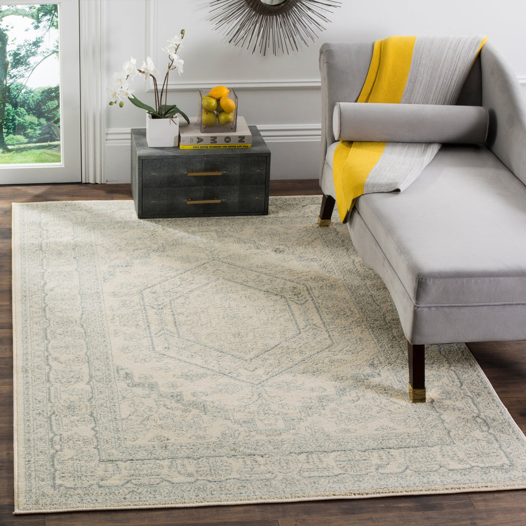 SAFAVIEH Adirondack Sian Rustic Oriental Medallion Rug
