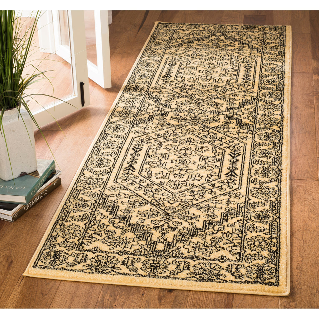 SAFAVIEH Adirondack Sian Rustic Oriental Medallion Rug