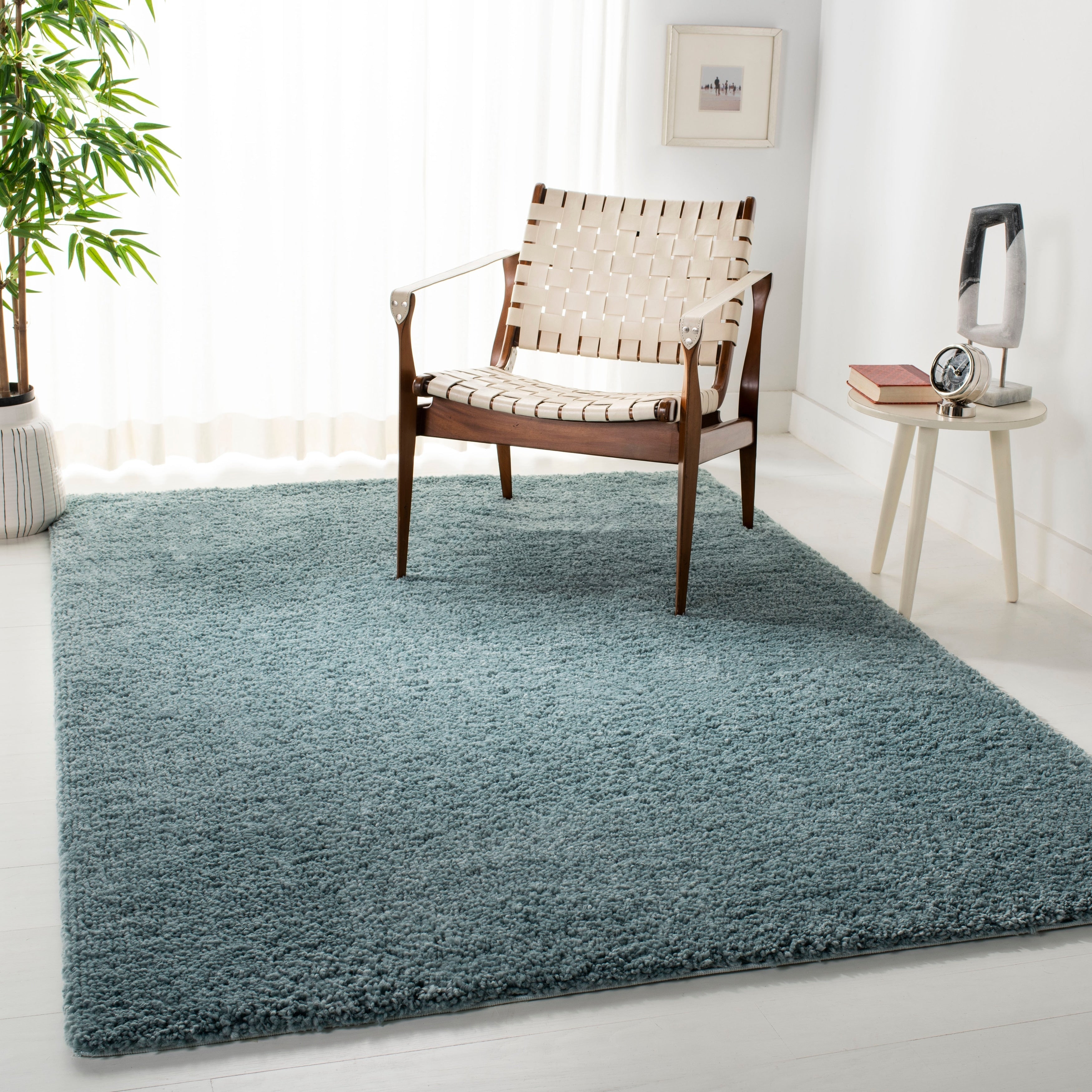 SAFAVIEH August Wilhelma Shag Solid 1.2-inch Thick Area Rug