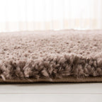 SAFAVIEH August Wilhelma Shag Solid 1.2-inch Thick Area Rug