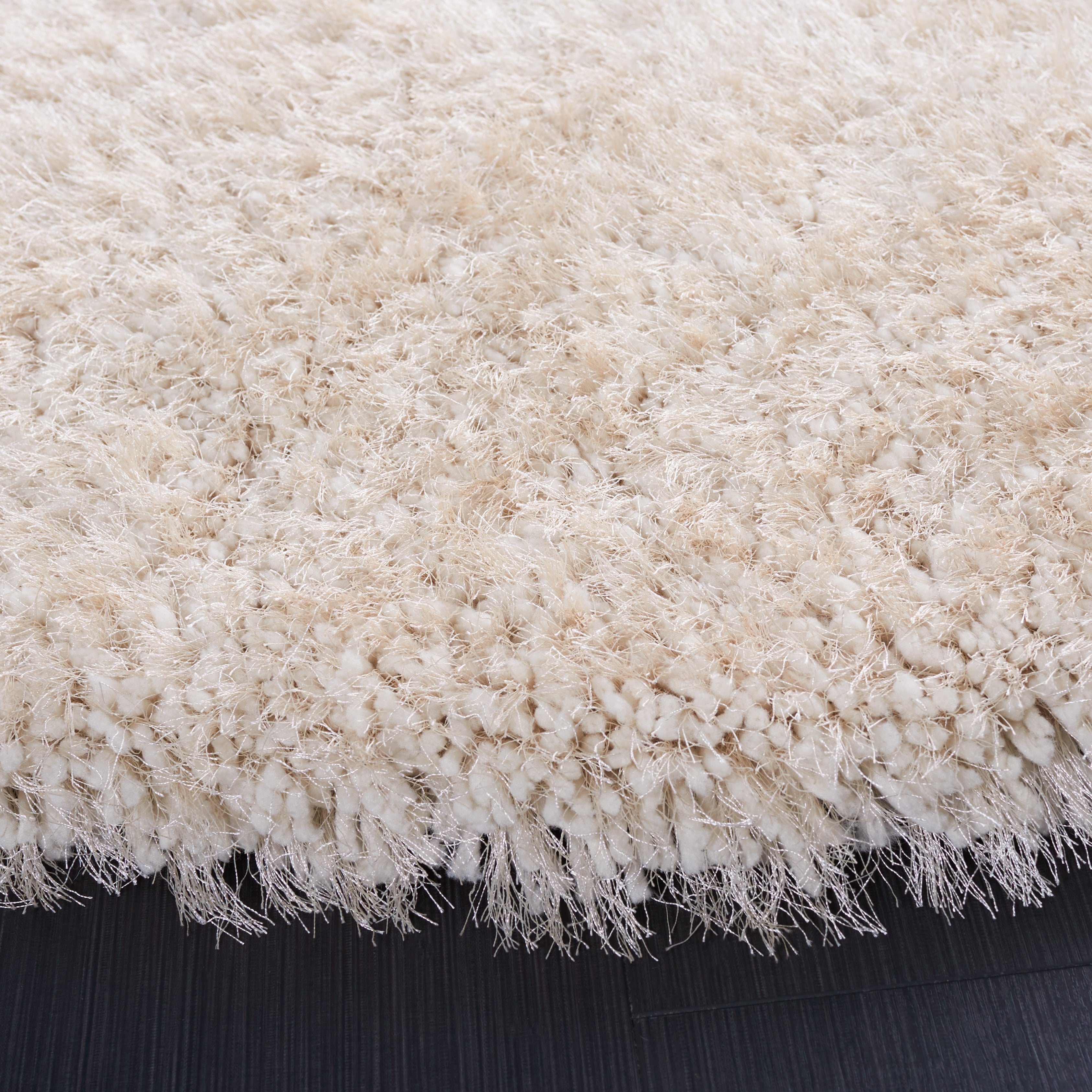 SAFAVIEH Bahija Rudina Luxe Shaggy 3 inch-thick Area Rug