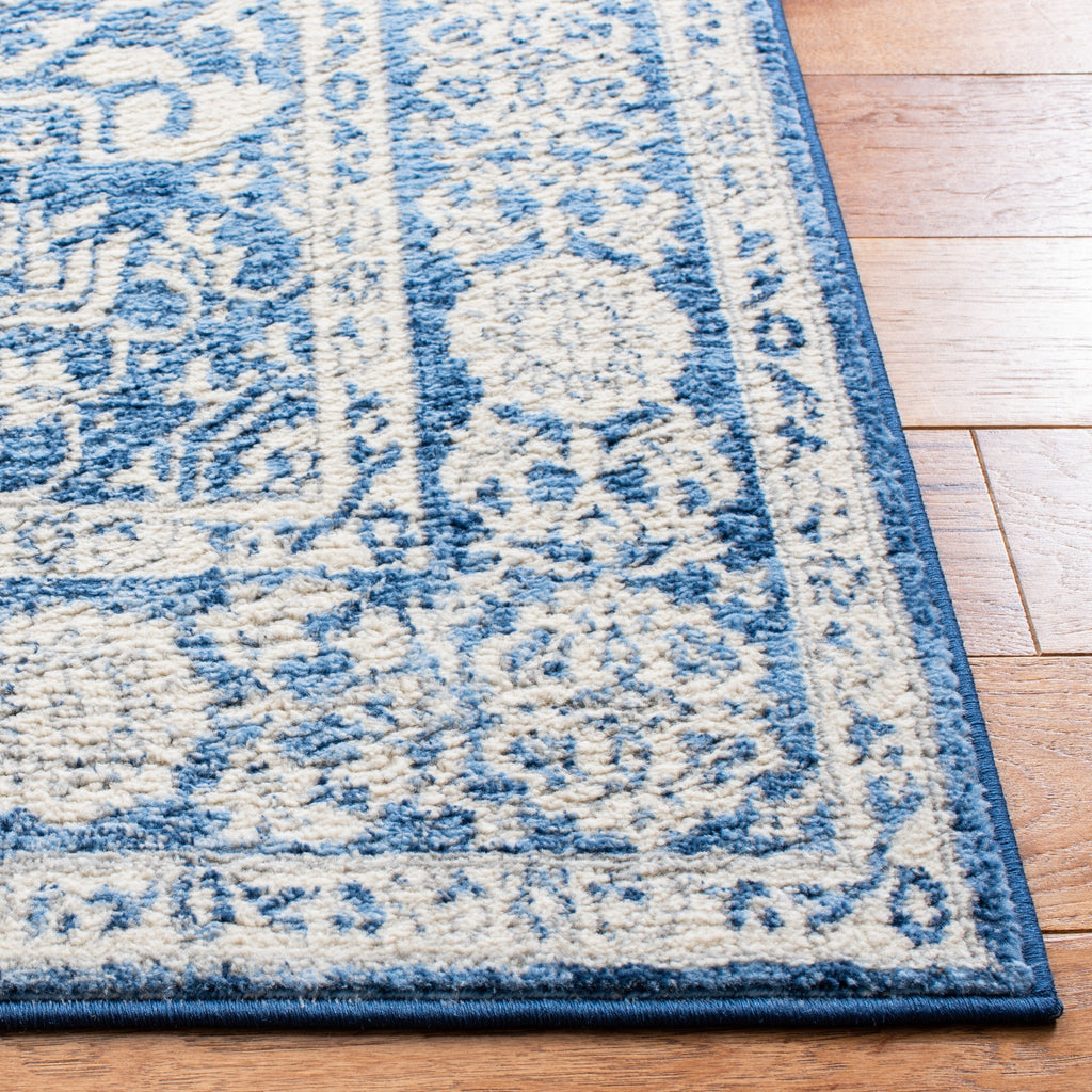 SAFAVIEH Brentwood 脼ordis Oriental Medallion Rug