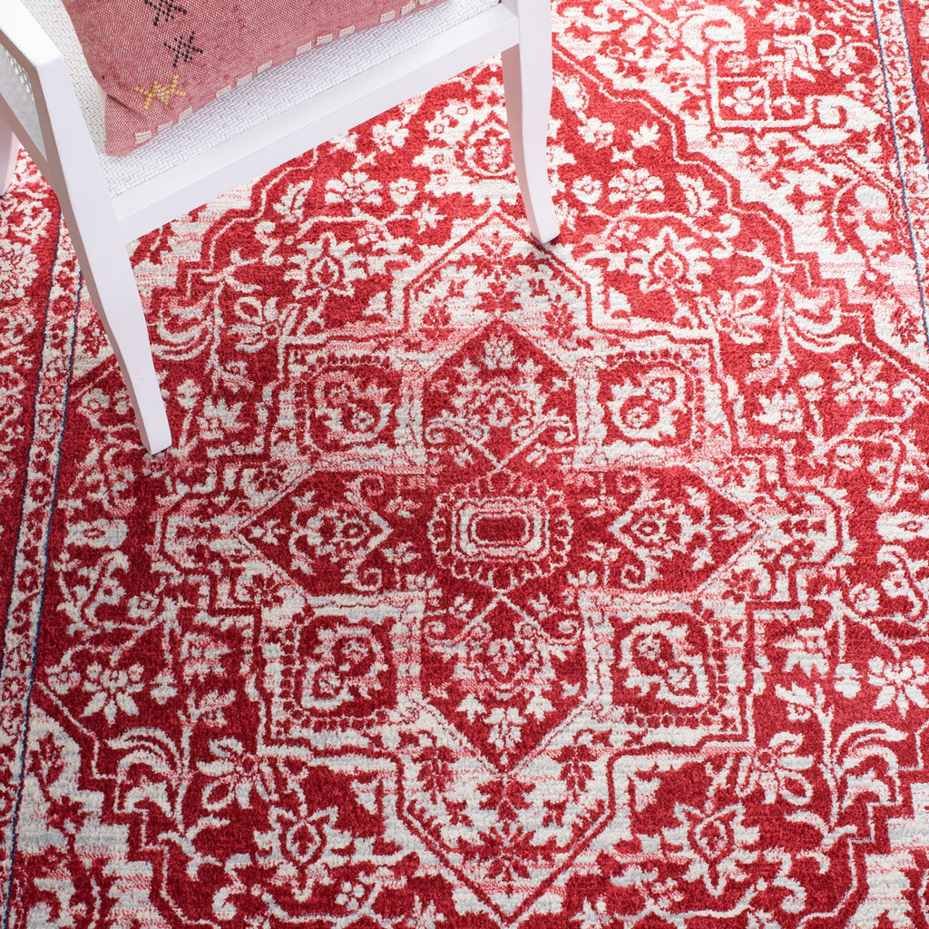 SAFAVIEH Brentwood 脼ordis Oriental Medallion Rug