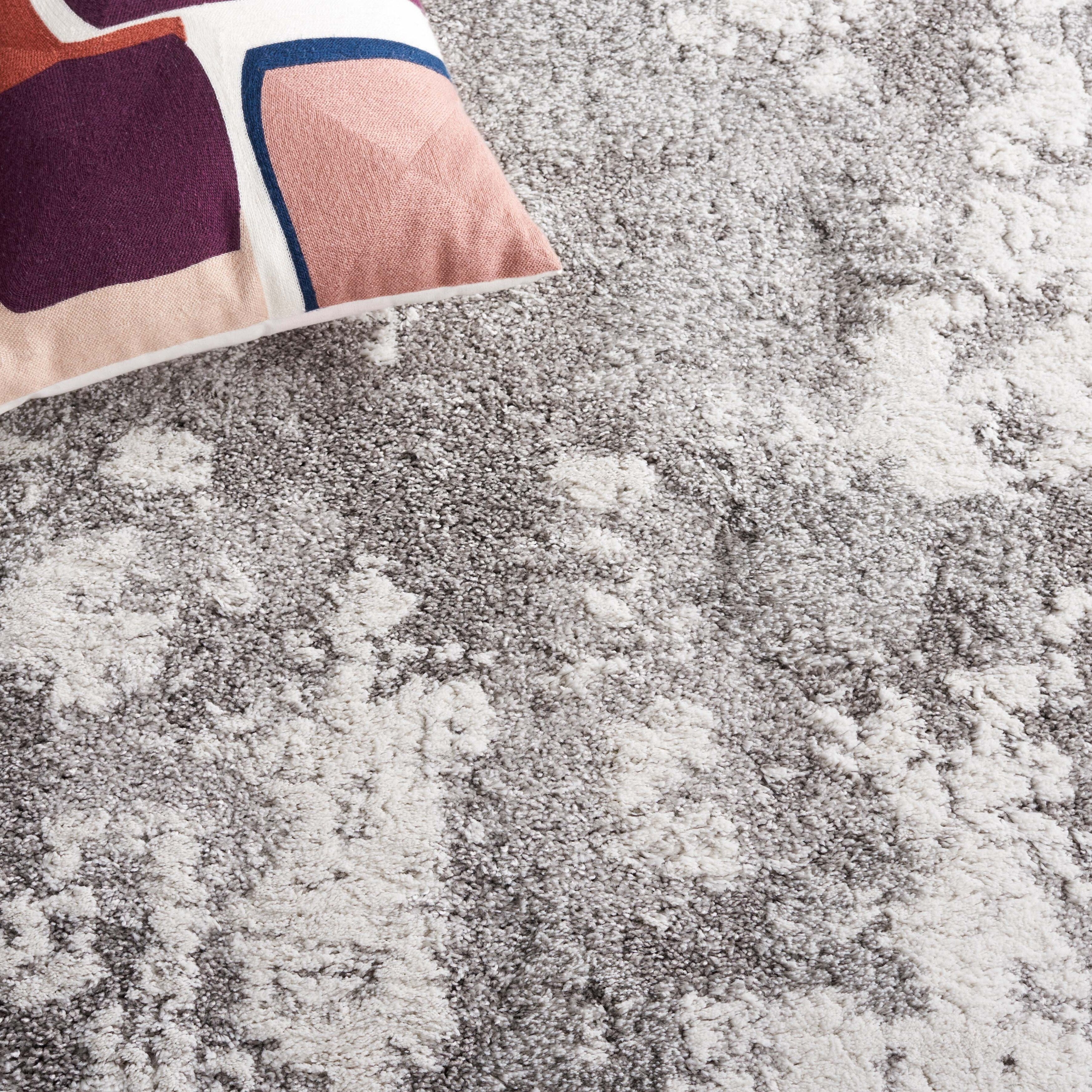 SAFAVIEH Century Finie Contemporary Rug