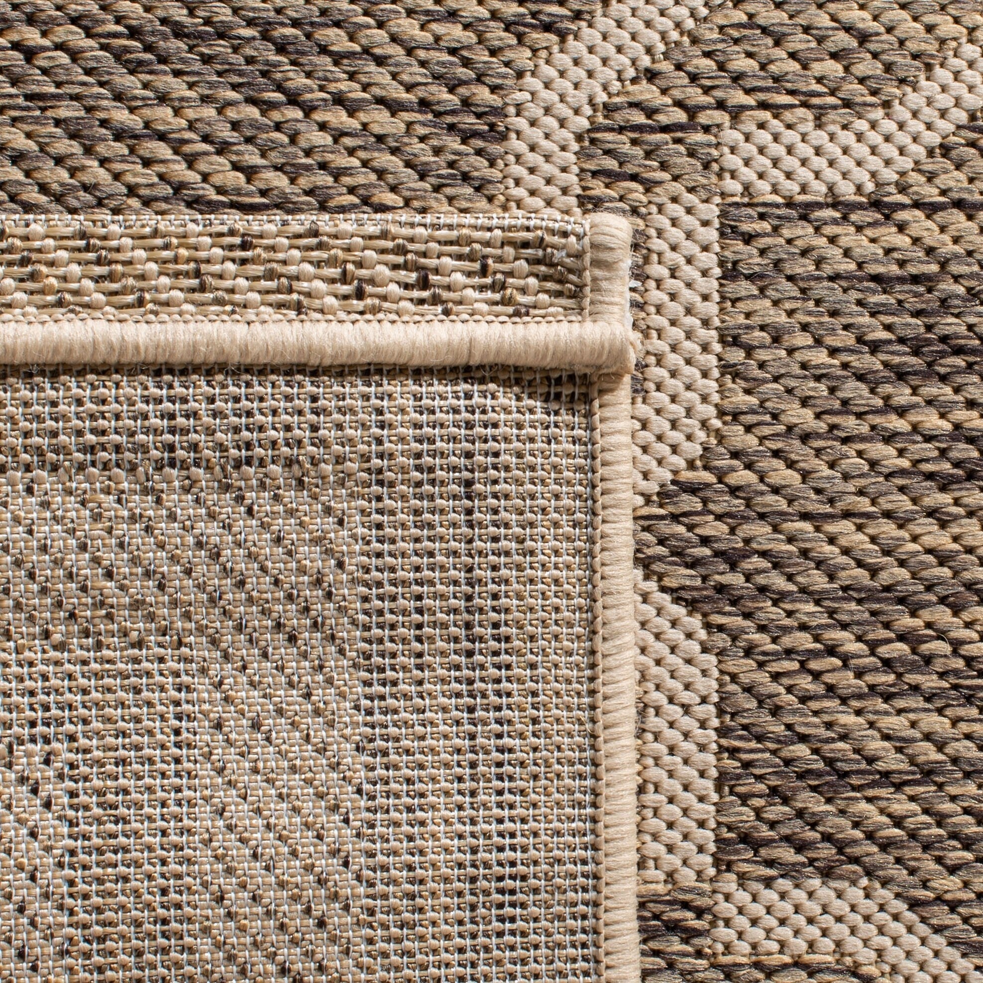 SAFAVIEH Courtyard Gulsin Indoor/ Outdoor Waterproof Patio Backyard Rug