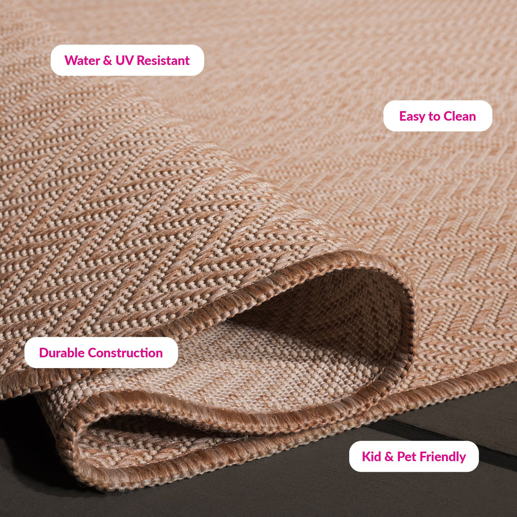 SAFAVIEH Courtyard Ilmur Indoor/ Outdoor Waterproof Patio Backyard Rug