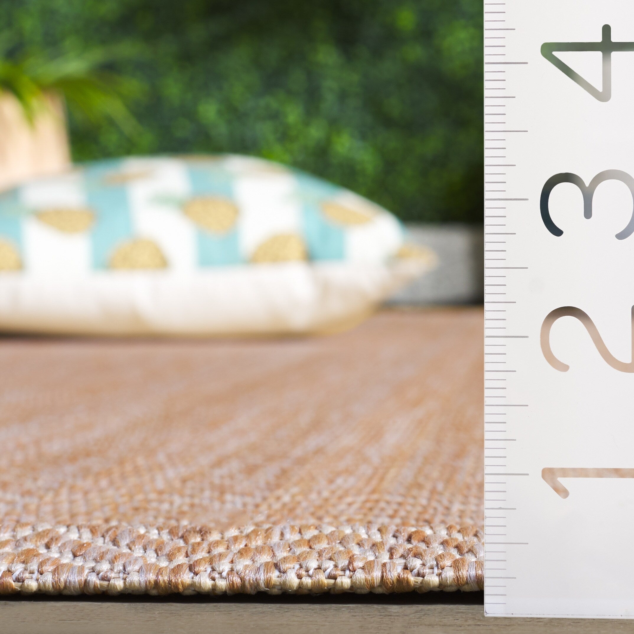 SAFAVIEH Courtyard Ilmur Indoor/ Outdoor Waterproof Patio Backyard Rug