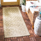 SAFAVIEH Courtyard Janell Trellis Indoor/ Outdoor Waterproof Patio Backyard Rug