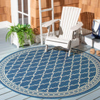SAFAVIEH Courtyard Janell Trellis Indoor/ Outdoor Waterproof Patio Backyard Rug