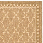 SAFAVIEH Courtyard Janell Trellis Indoor/ Outdoor Waterproof Patio Backyard Rug