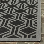 SAFAVIEH Courtyard Jeanine Indoor/ Outdoor Waterproof Patio Backyard Rug