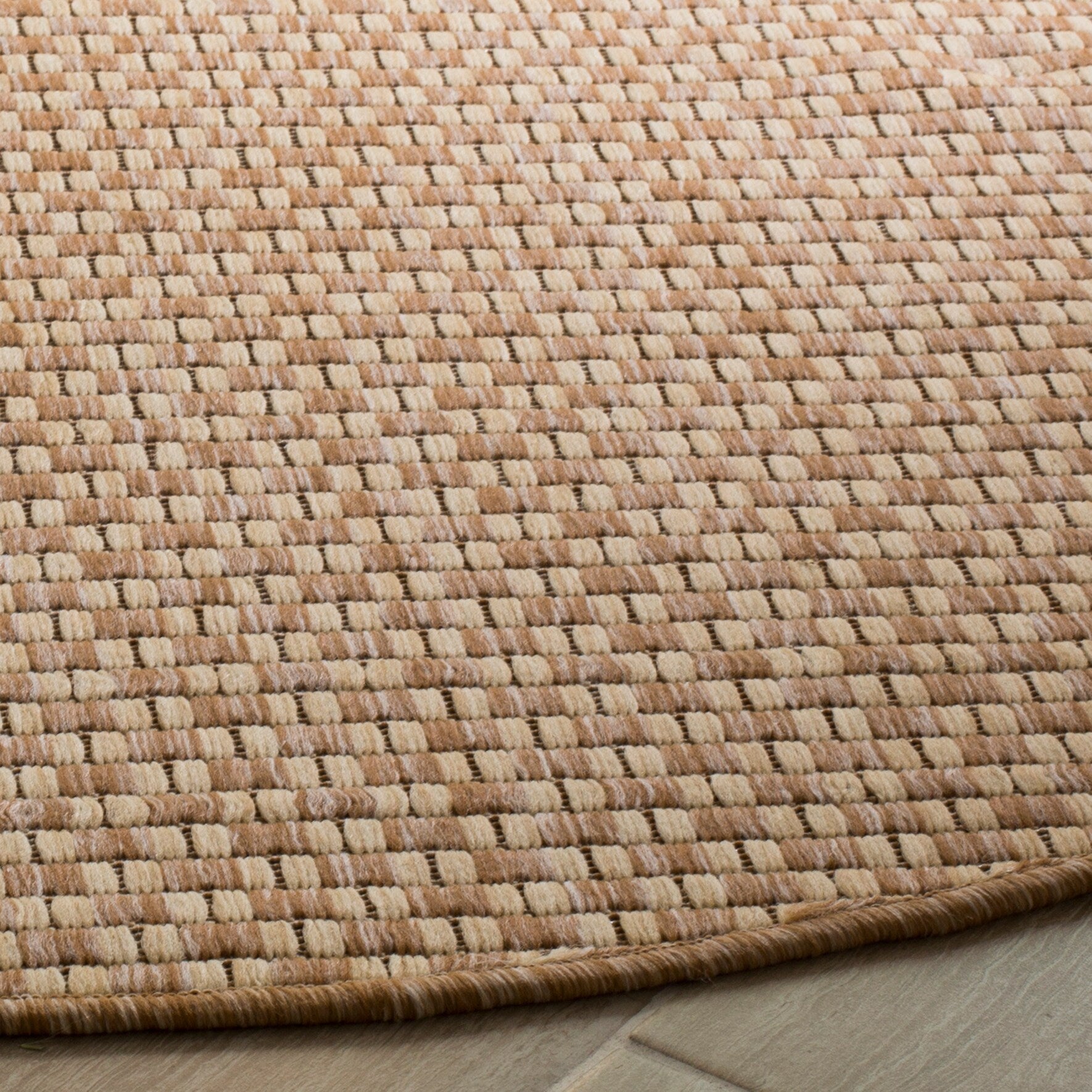 SAFAVIEH Courtyard Ragini Indoor/Outdoor Waterproof Patio Backyard Rug