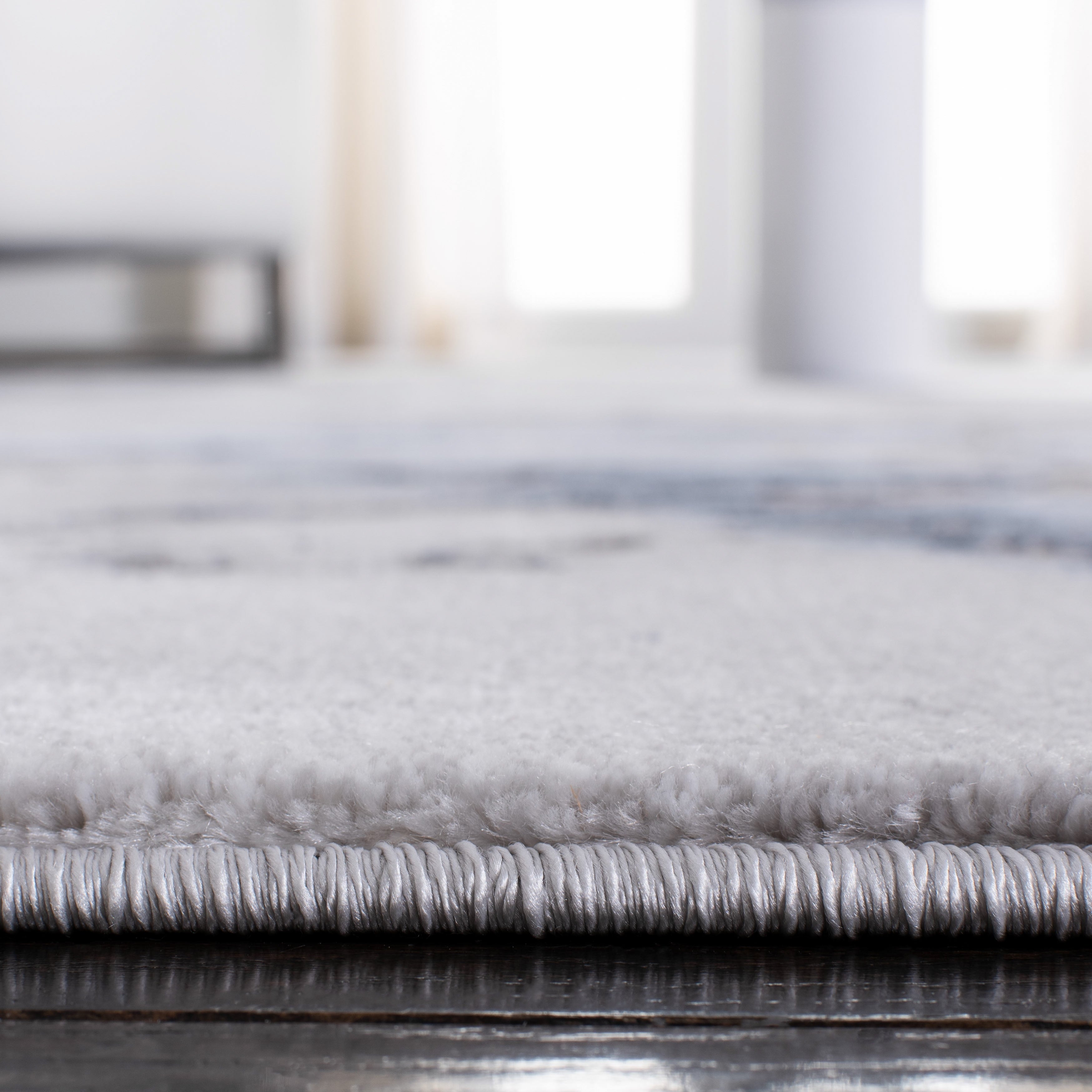 SAFAVIEH Craft Miyase Modern Abstract Rug