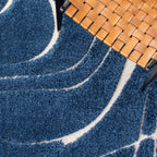 SAFAVIEH Florida Shag Staka Abstract Waves 1.2-inch Area Rug