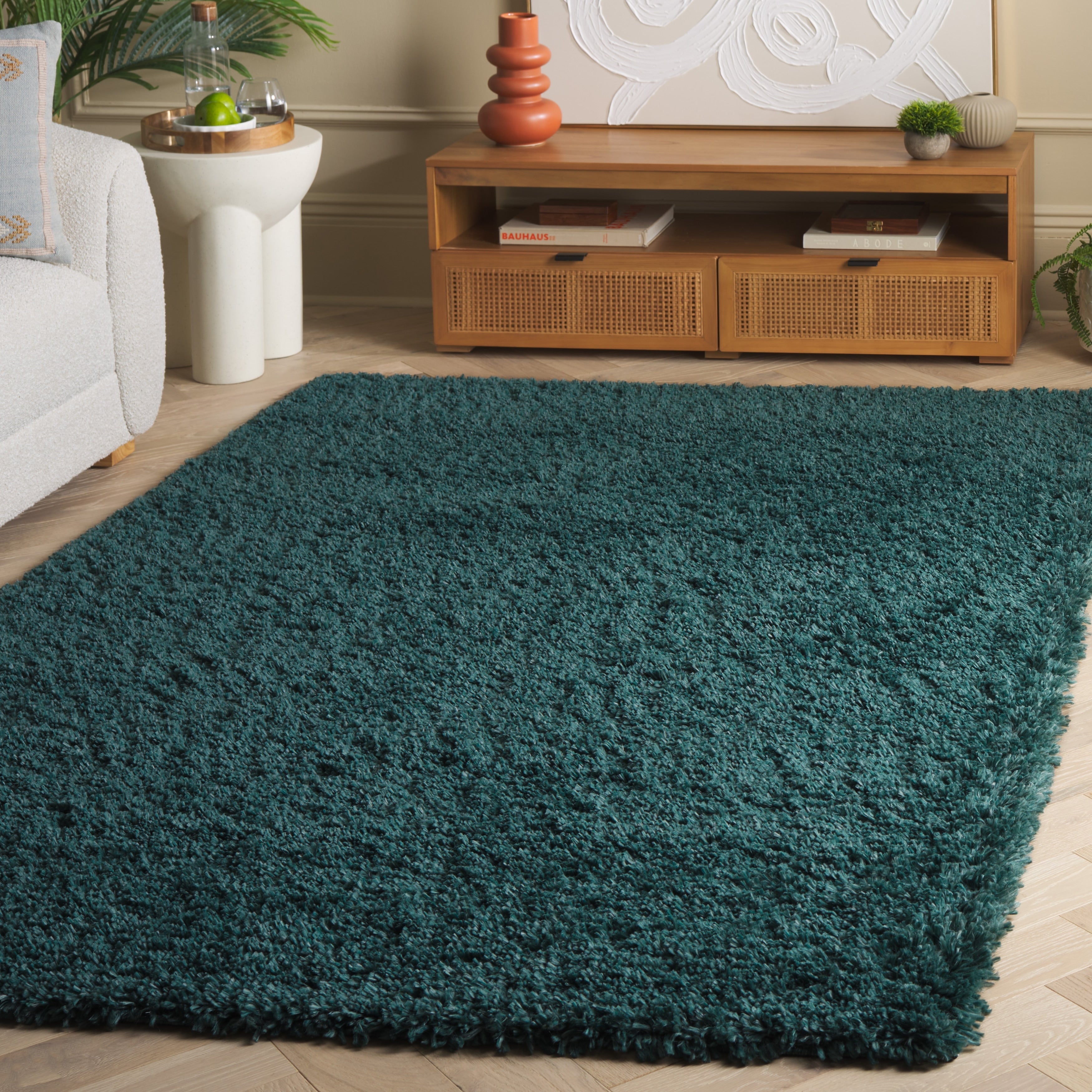 SAFAVIEH Fontana Shag Dagi Solid 2-inch Thick Rug