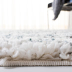 SAFAVIEH Fontana Shag Fatema Modern Abstract 2-inch Thick Rug