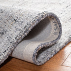 SAFAVIEH Handmade Abstract Coraly Modern Viscose Rug