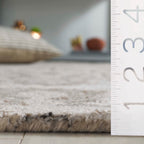 SAFAVIEH Handmade Anatolia Liilia Rug