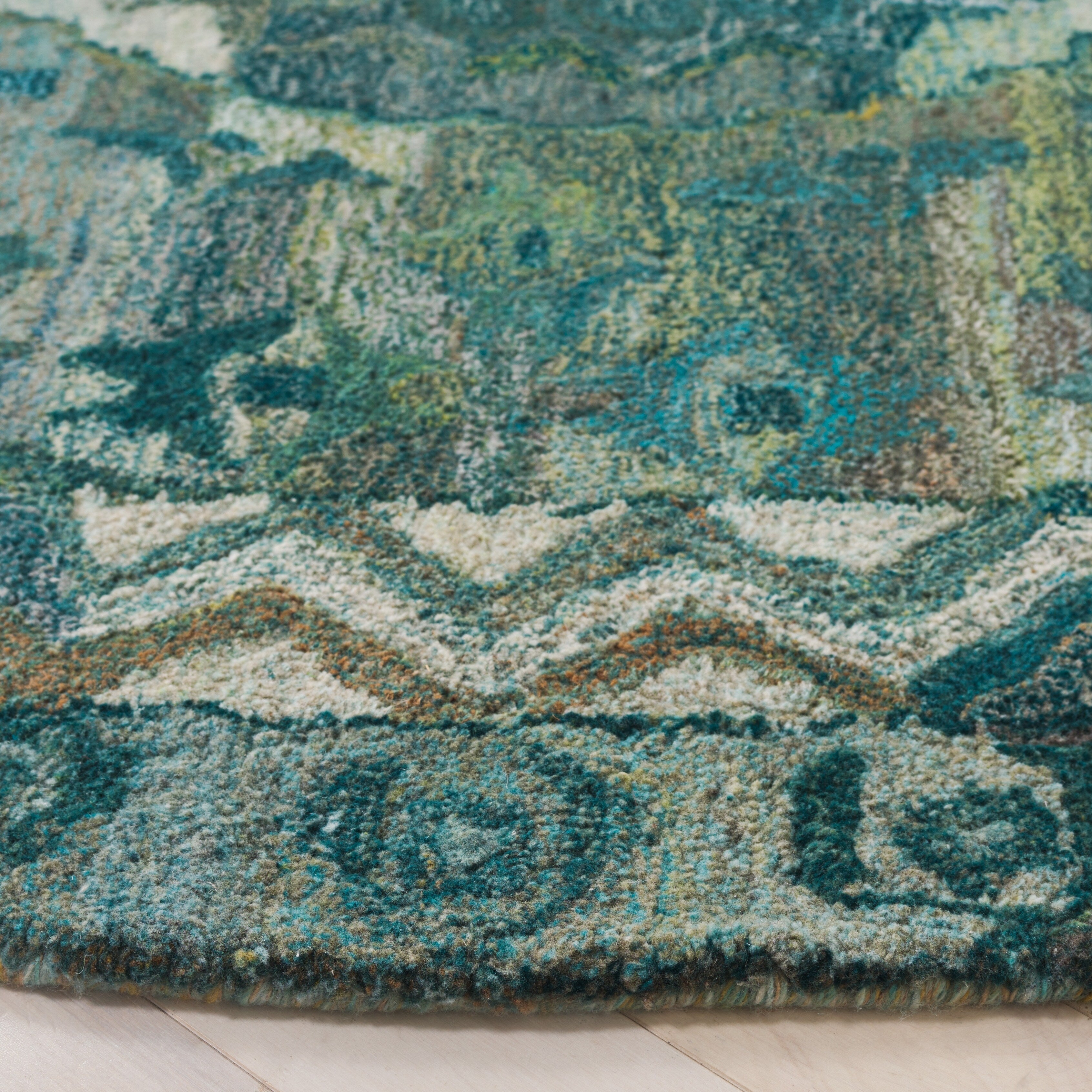 SAFAVIEH Handmade Anatolia Piedad Traditional Rug