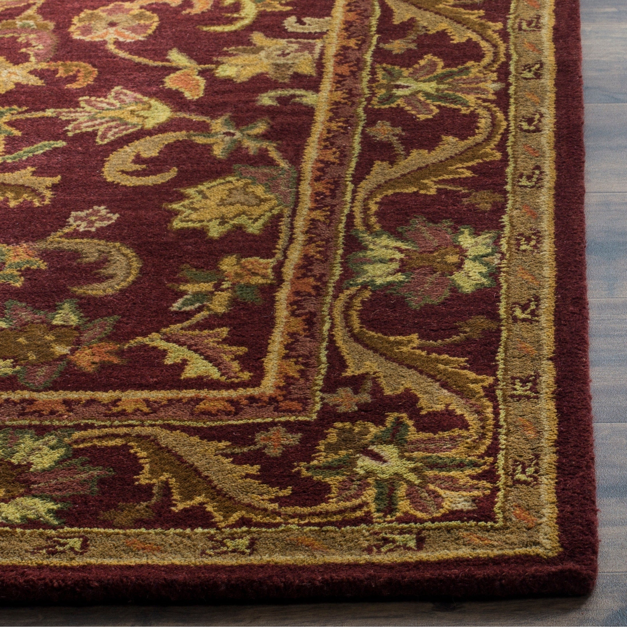 SAFAVIEH Handmade Antiquity Talvikki Traditional Oriental Wool Rug