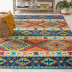 SAFAVIEH Handmade Aspen Geesche Boho Tribal Wool Rug