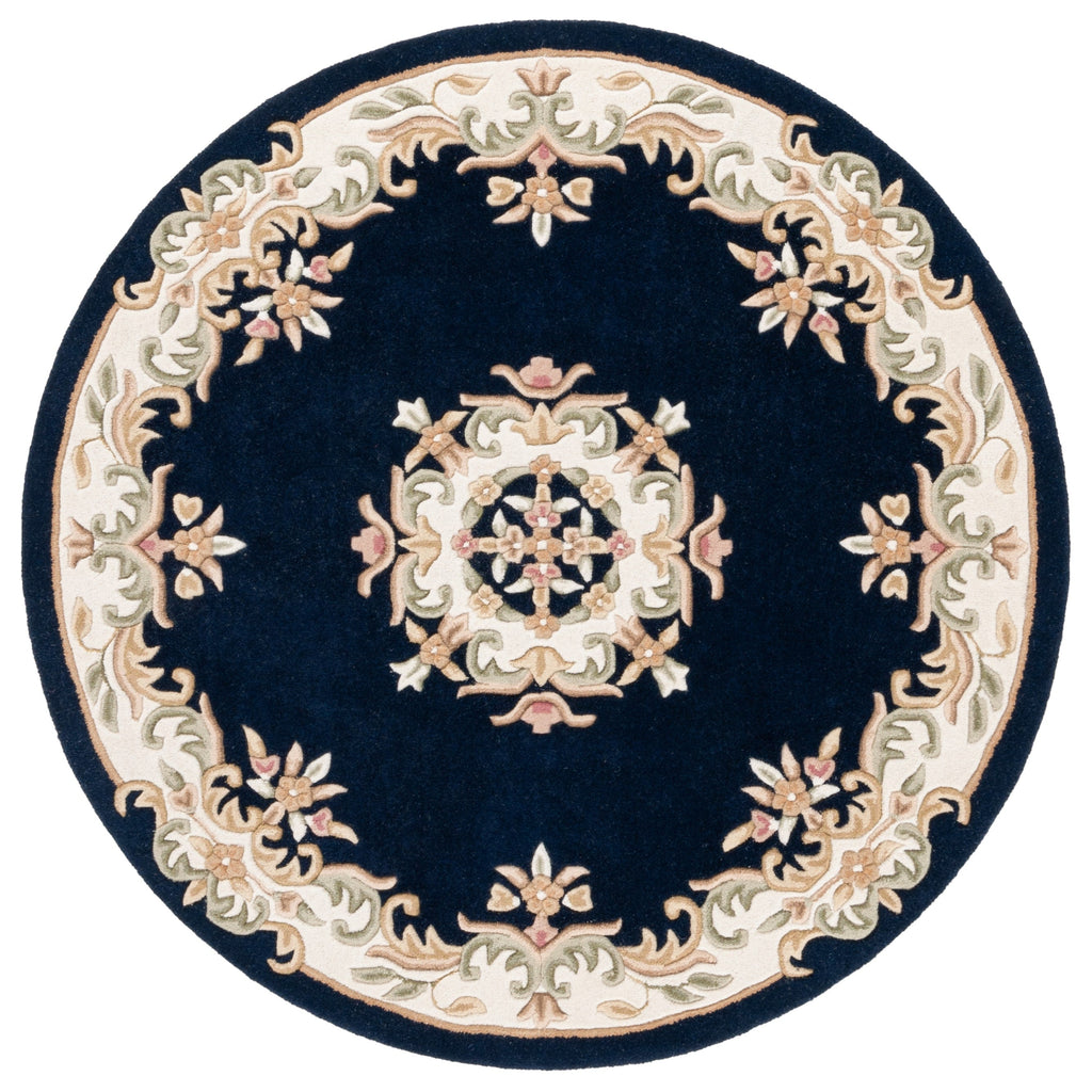 SAFAVIEH Handmade Aubusson Hale Traditional Wool Rug.