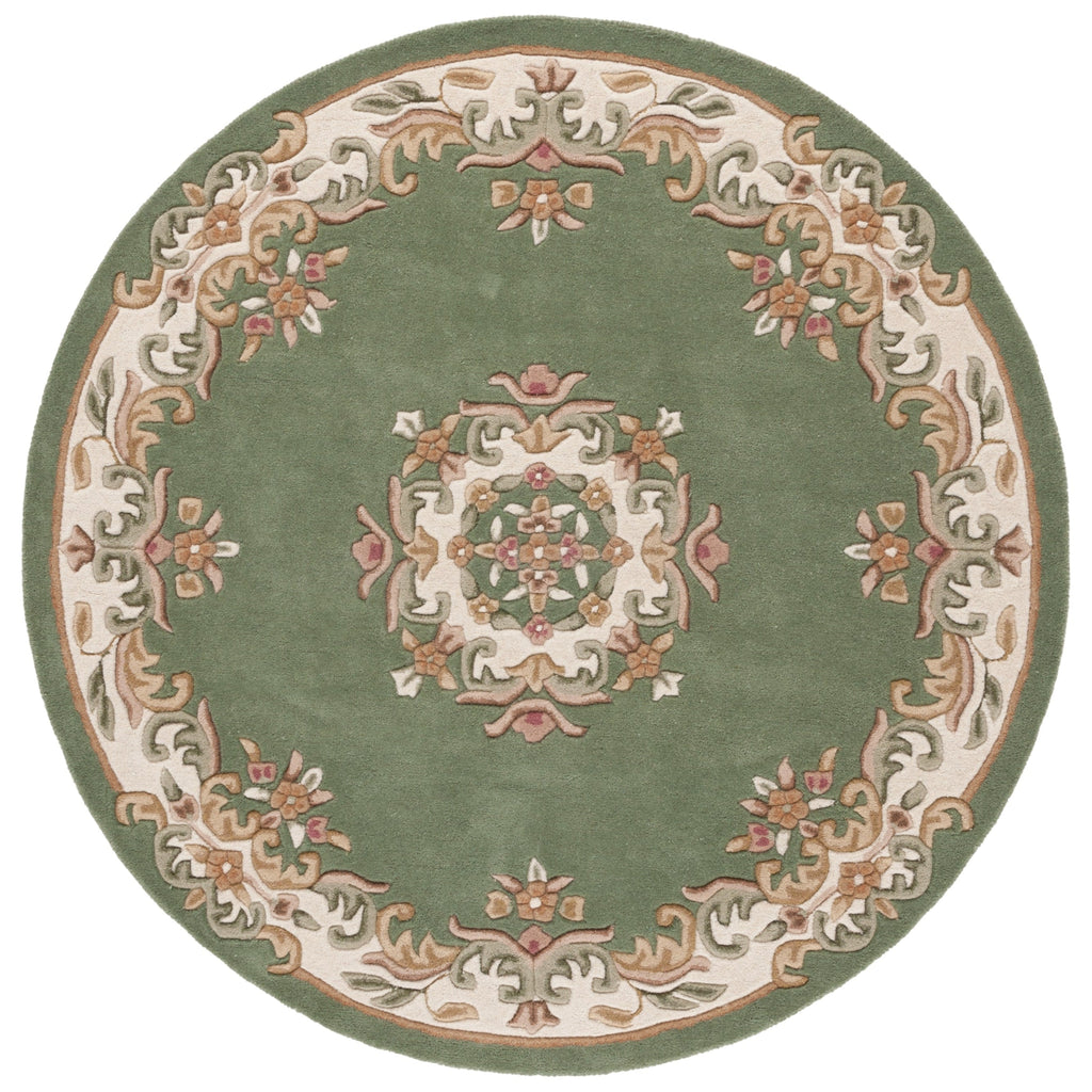 SAFAVIEH Handmade Aubusson Hale Traditional Wool Rug.