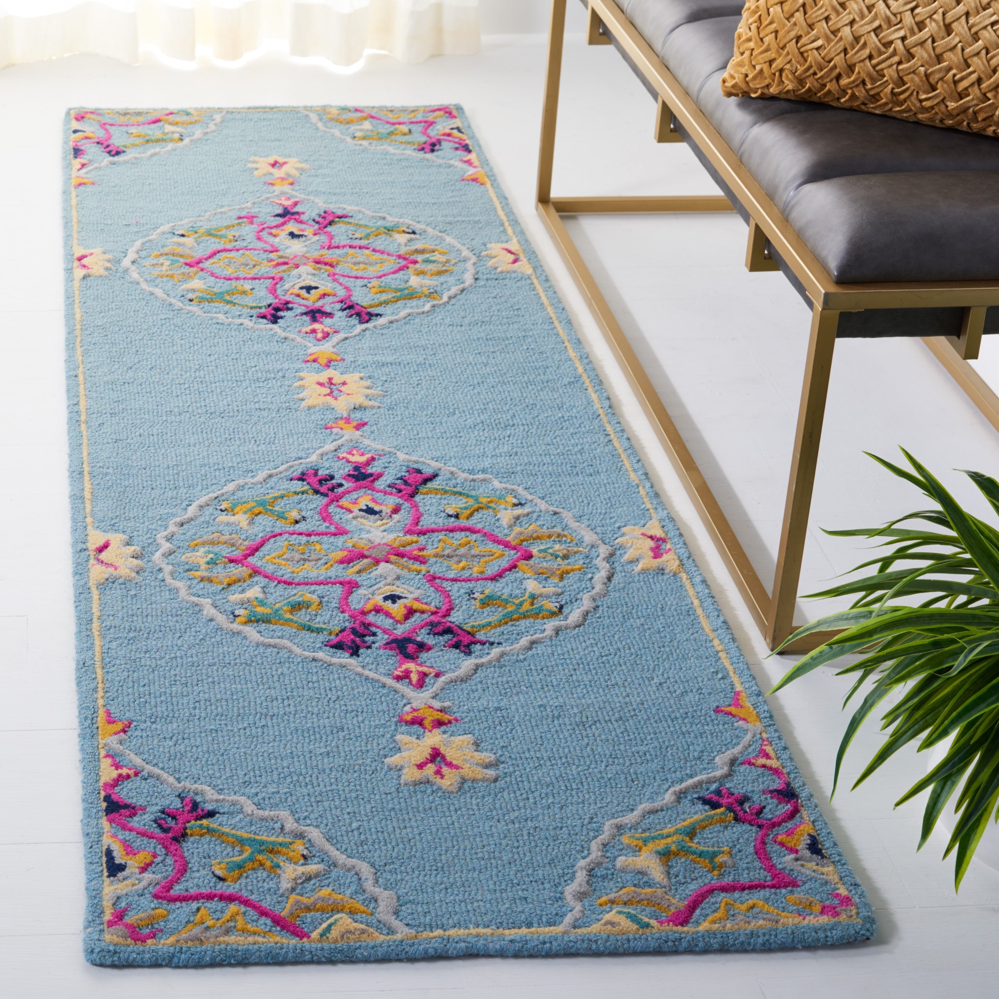 SAFAVIEH Handmade Bellagio Cailin Medallion Wool Rug