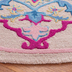 SAFAVIEH Handmade Bellagio Cailin Medallion Wool Rug