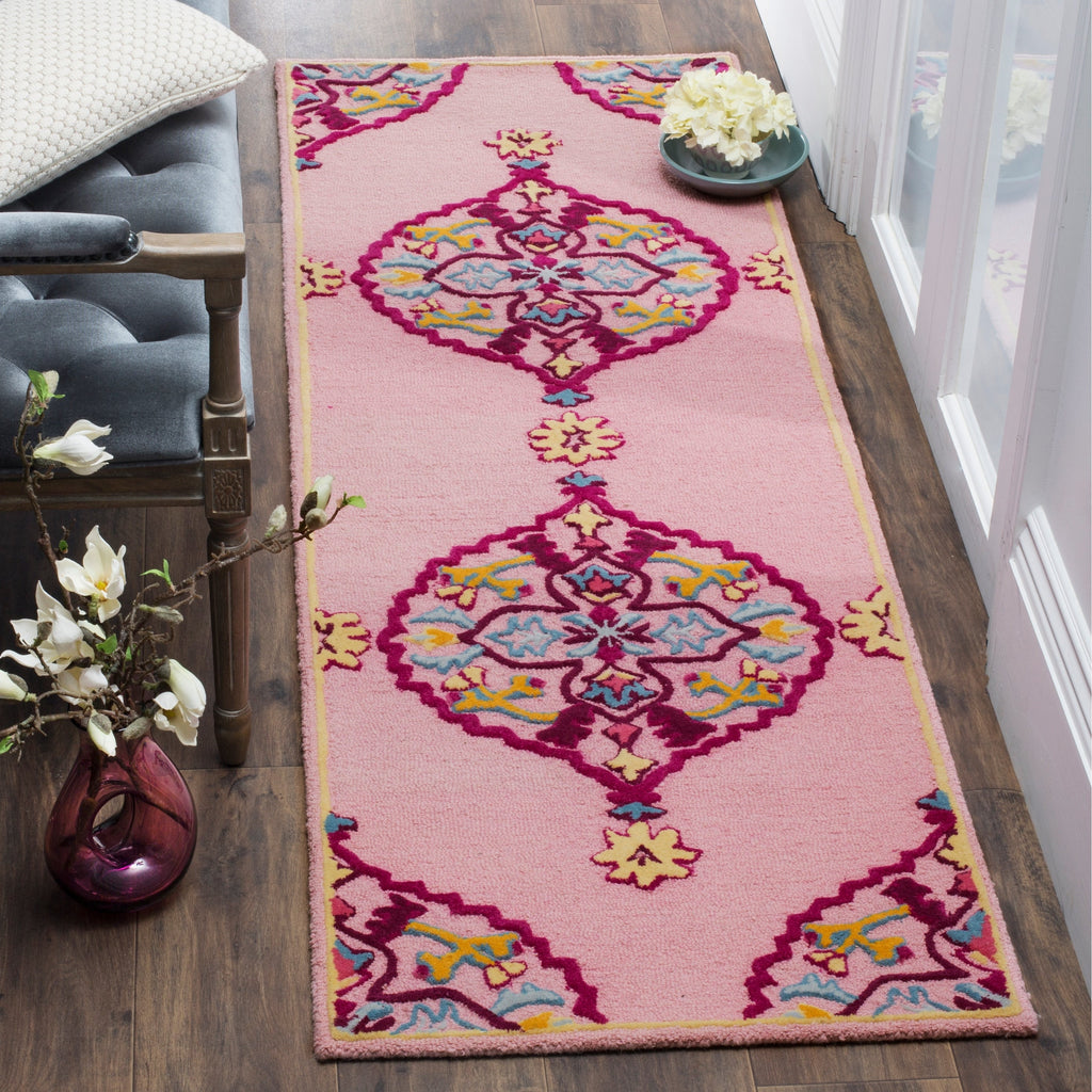 SAFAVIEH Handmade Bellagio Cailin Medallion Wool Rug
