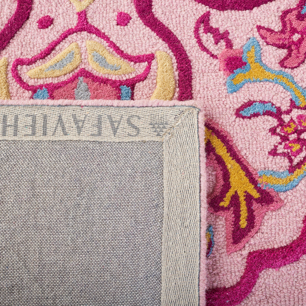 SAFAVIEH Handmade Bellagio Cailin Medallion Wool Rug