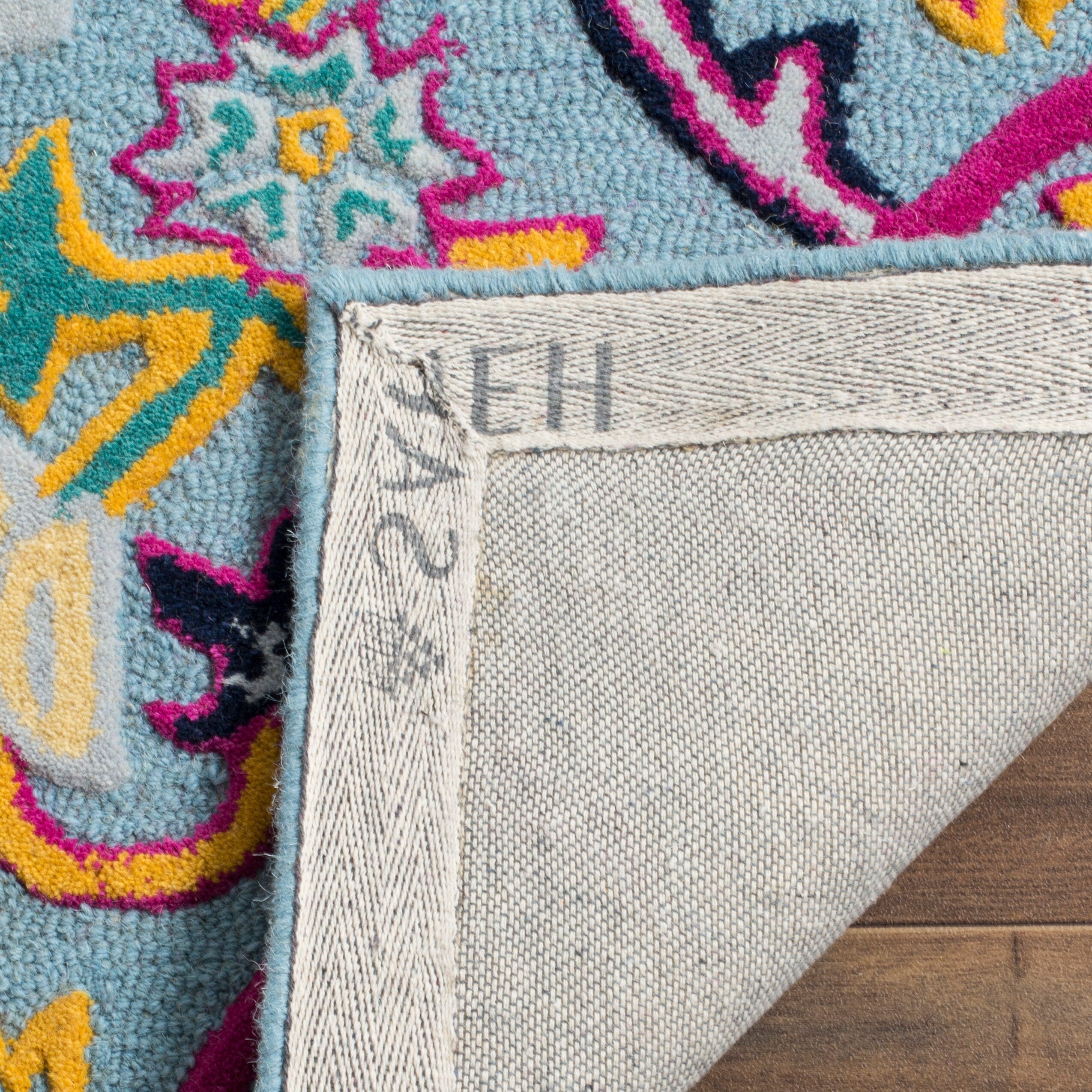 SAFAVIEH Handmade Bellagio Cailin Medallion Wool Rug