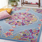 SAFAVIEH Handmade Bellagio Cailin Medallion Wool Rug