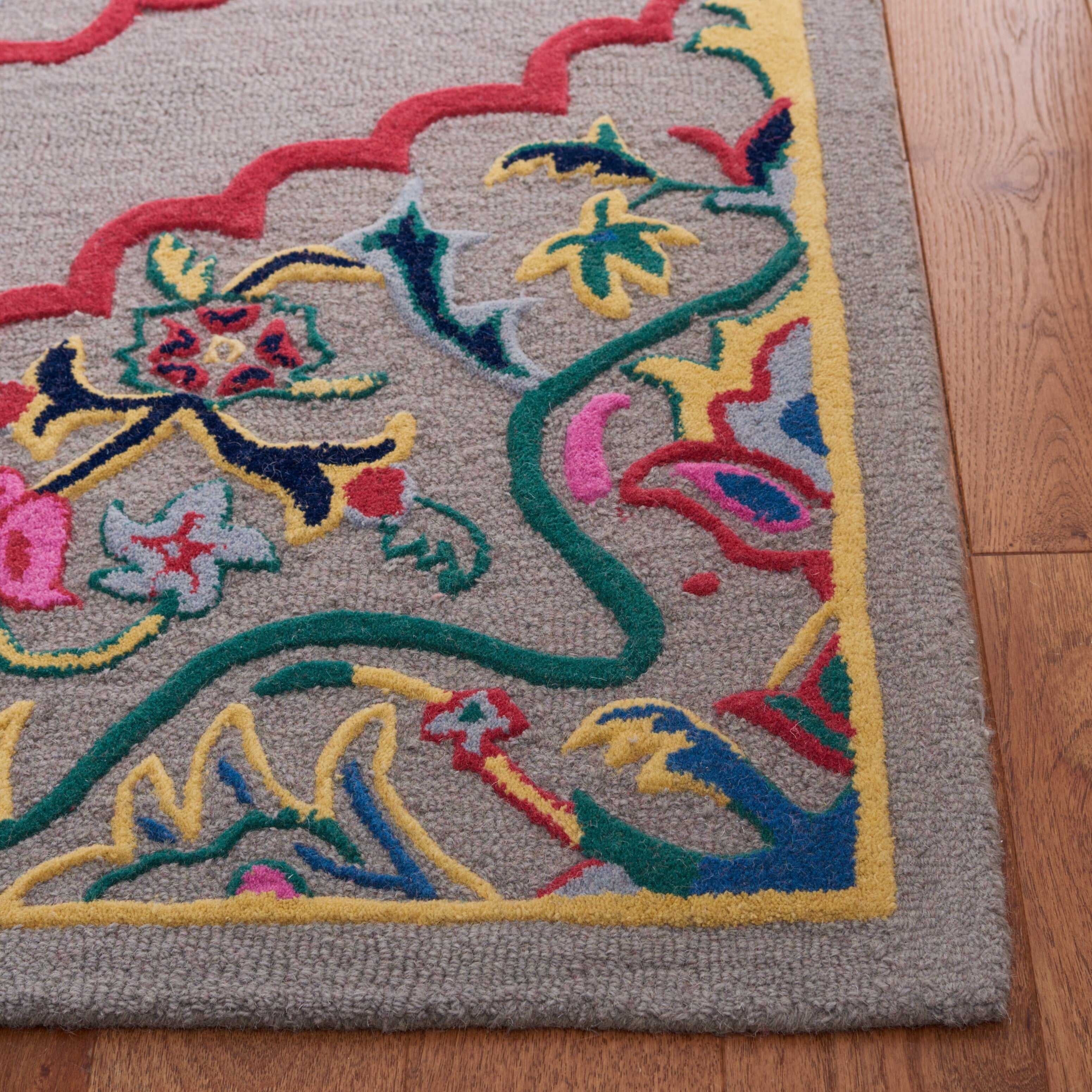 SAFAVIEH Handmade Bellagio Cailin Medallion Wool Rug