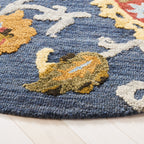 SAFAVIEH Handmade Blossom Maaret Modern Floral Wool Rug