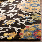 SAFAVIEH Handmade Blossom Maaret Modern Floral Wool Rug