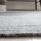 SAFAVIEH Handmade Braided Hande Country Wool Rug