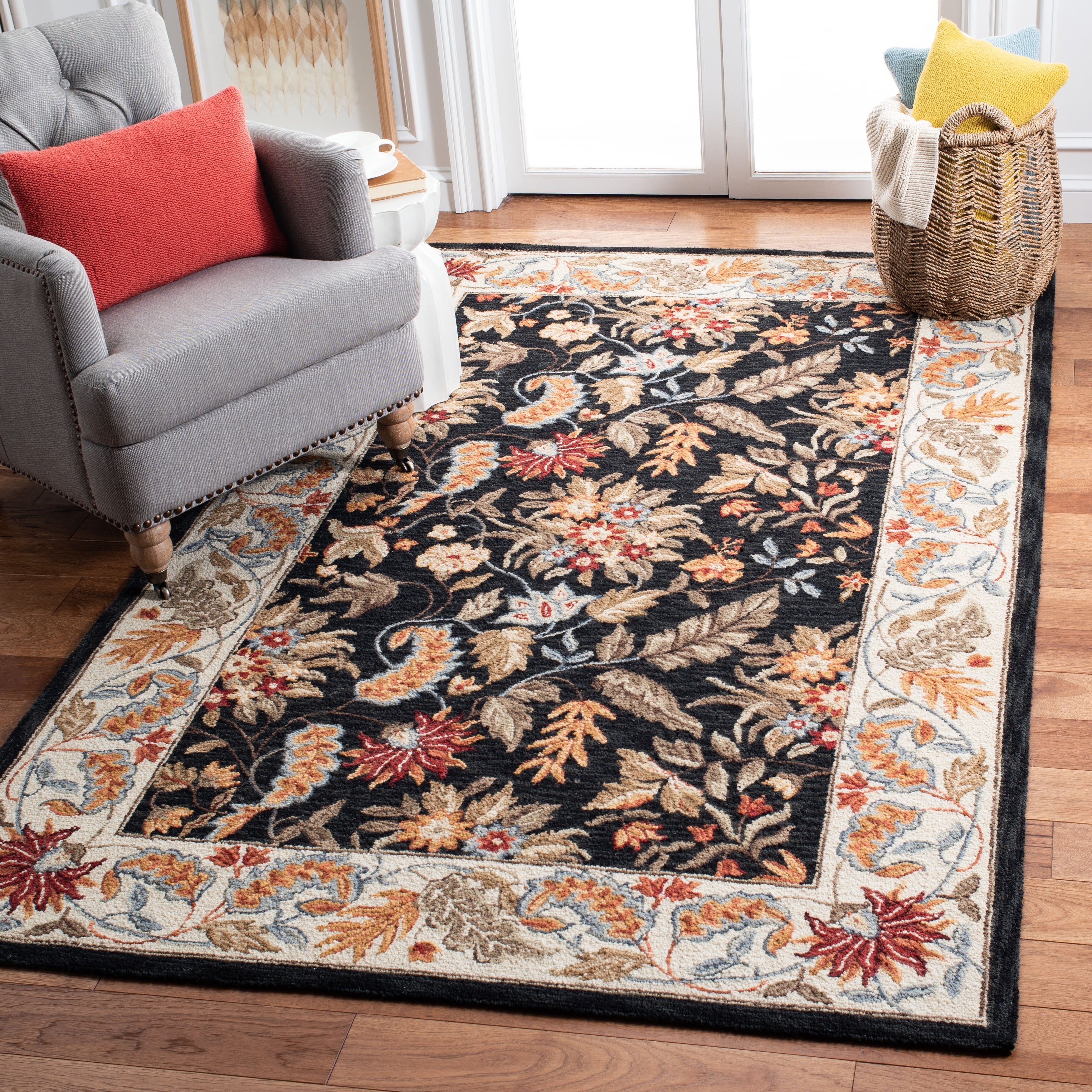 SAFAVIEH Handmade Chelsea Malda French Country Floral Wool Rug