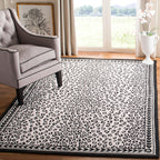 SAFAVIEH Handmade Chelsea Solar Garden Leopard French Country Wool Rug